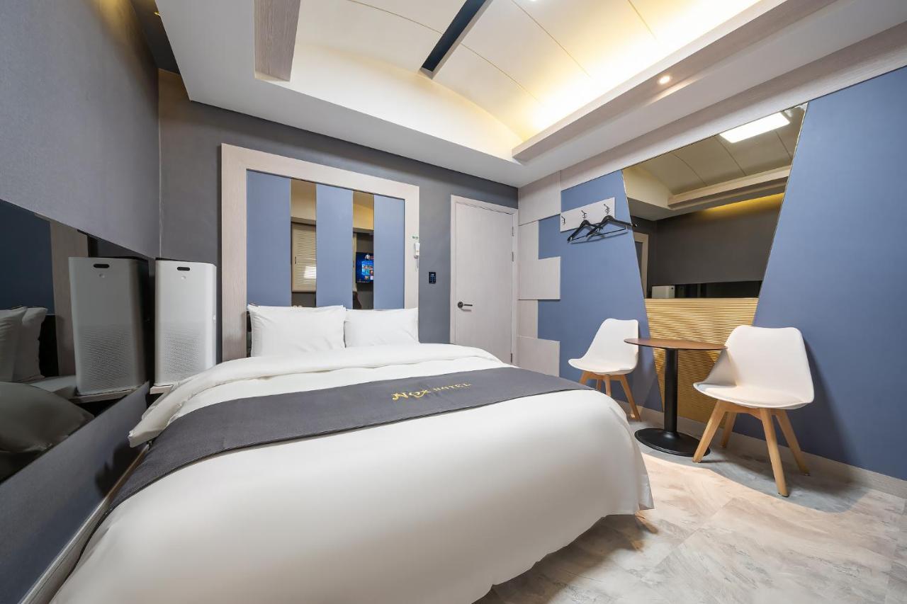 The Nox Hotel Сувон Экстерьер фото