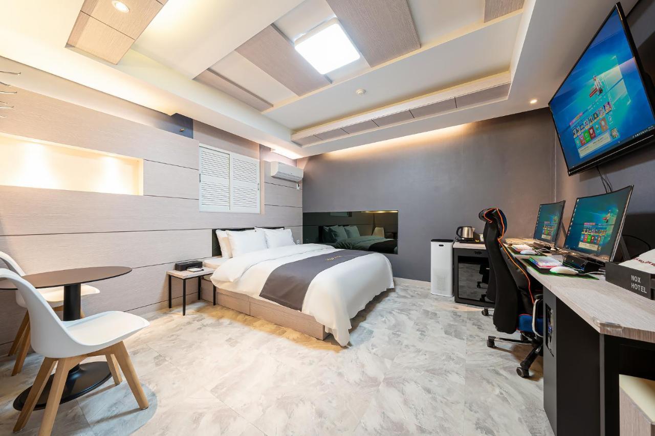 The Nox Hotel Сувон Экстерьер фото